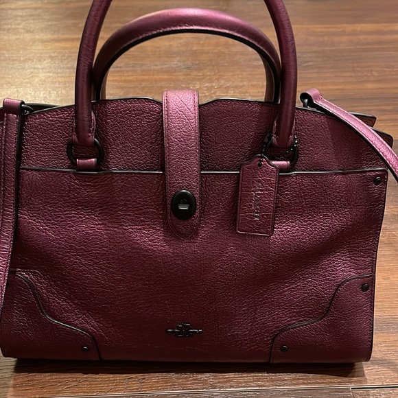Coach in EUC Crossbody/ Handbag in a Purple Color very unique a gorgeous - Picture 2 of 13